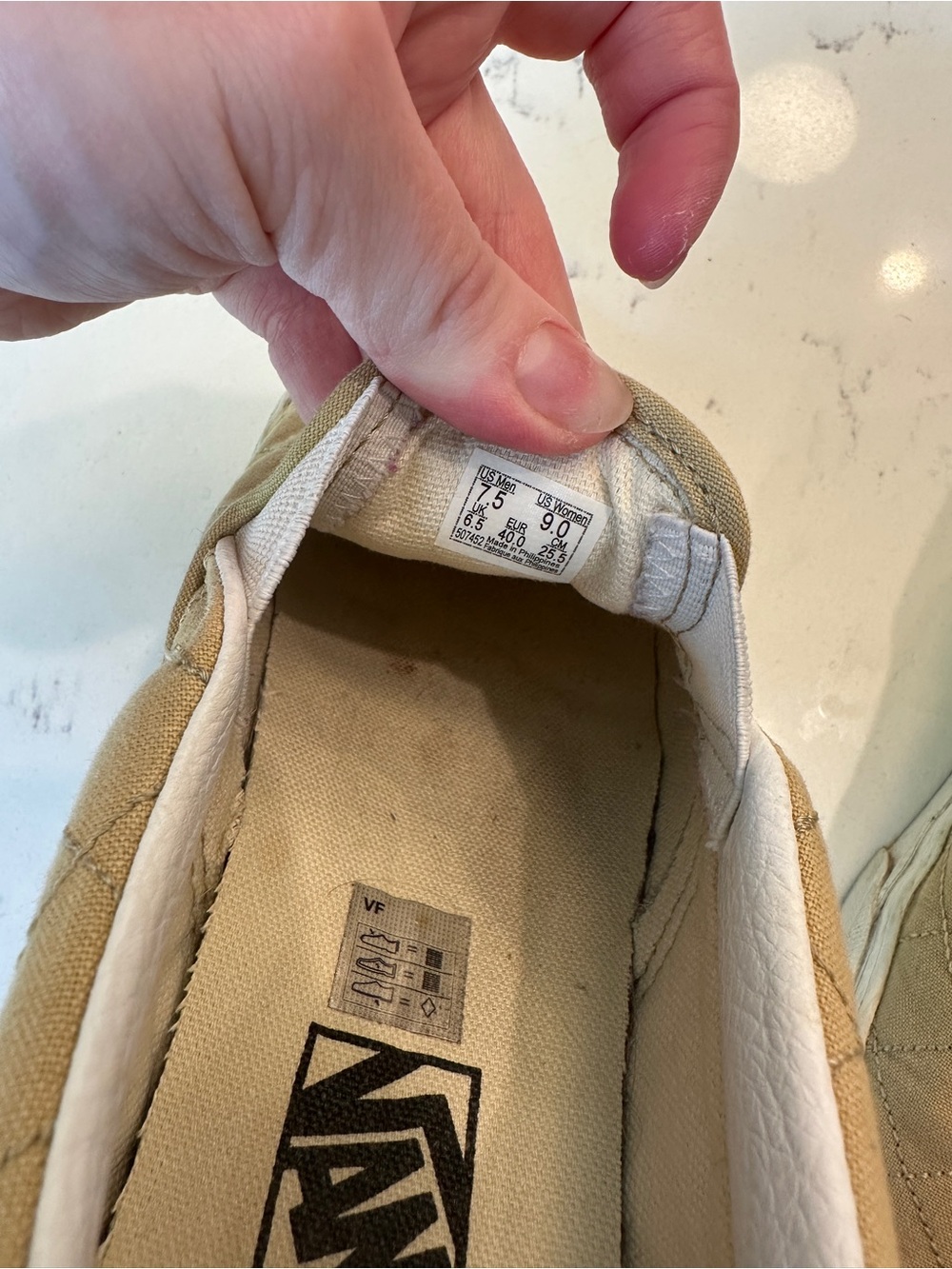 Vans Tan Diamond Pattern Slip On shoes size women’s 9 - Picture 6 of 7